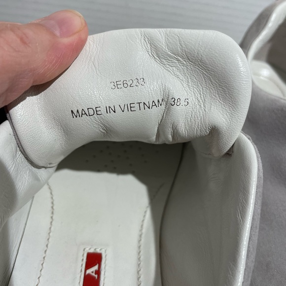 Authentic Prada slipper sneakers in soft grey suede - Picture 13 of 13
